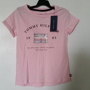 Girls Tommy Hilfiger NEW T-Shirt  size S(7) NEW